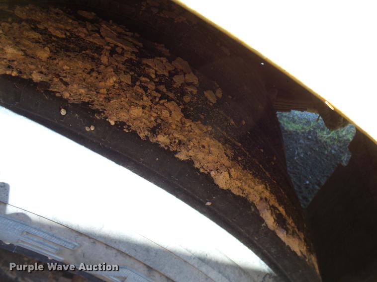 image for item DC7991 1998 International 3800 Thomas school bus