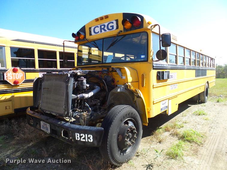 image for item DC7993 1997 Ford B800 Thomas school bus