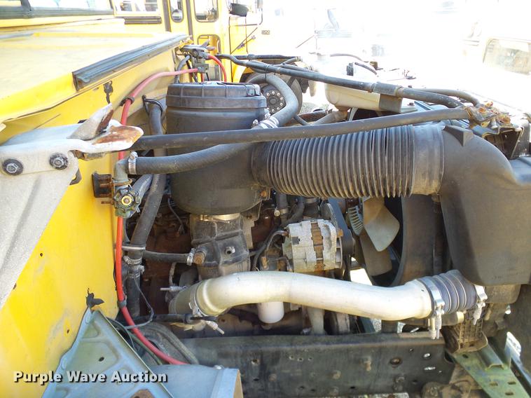 image for item DC7993 1997 Ford B800 Thomas school bus