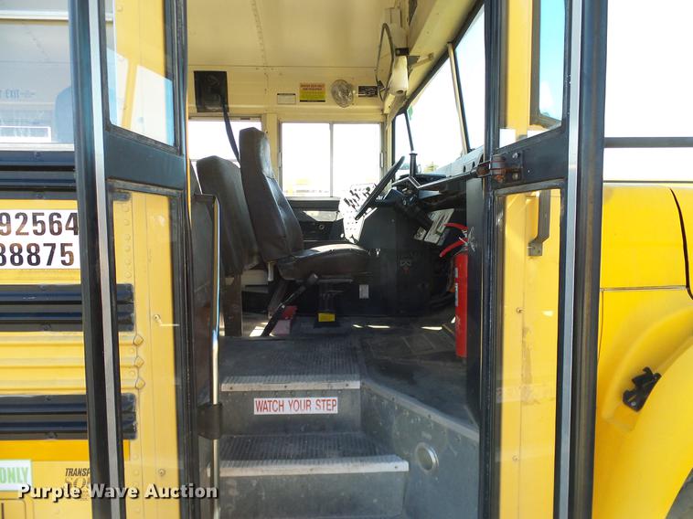 image for item DC7994 1997 Ford B800 Blue Bird school bus