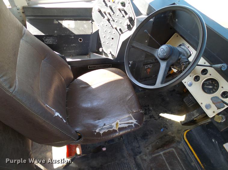 image for item DC7994 1997 Ford B800 Blue Bird school bus