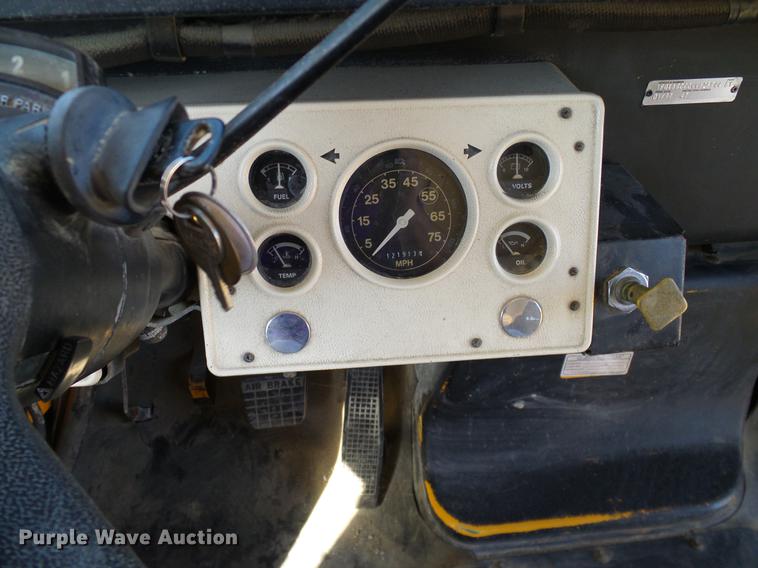 image for item DC7994 1997 Ford B800 Blue Bird school bus