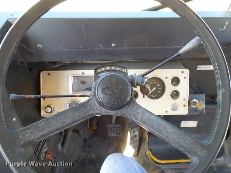 image for item DC7994 1997 Ford B800 Blue Bird school bus