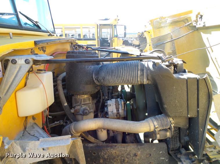 image for item DC7994 1997 Ford B800 Blue Bird school bus