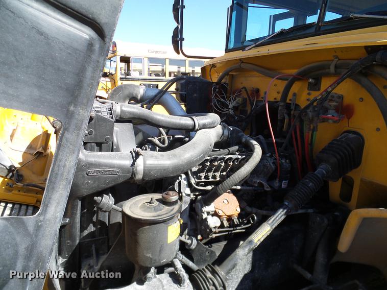 image for item DC7997 1998 Freightliner FS65 Blue Bird school bus