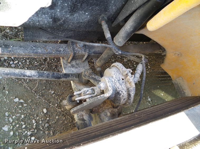 image for item DC7997 1998 Freightliner FS65 Blue Bird school bus