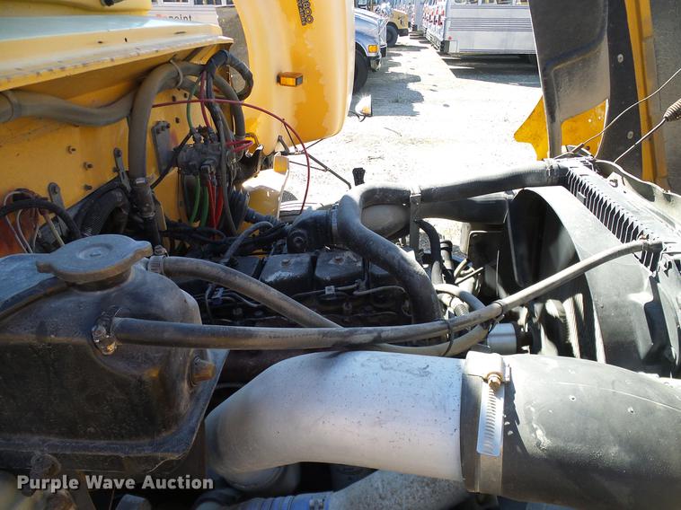 image for item DC7997 1998 Freightliner FS65 Blue Bird school bus