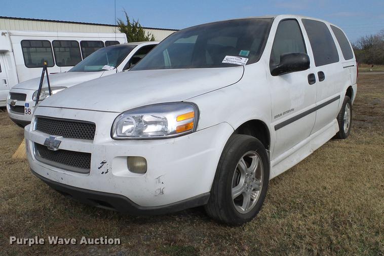 image for item DD1460 2007 Chevrolet Uplander van