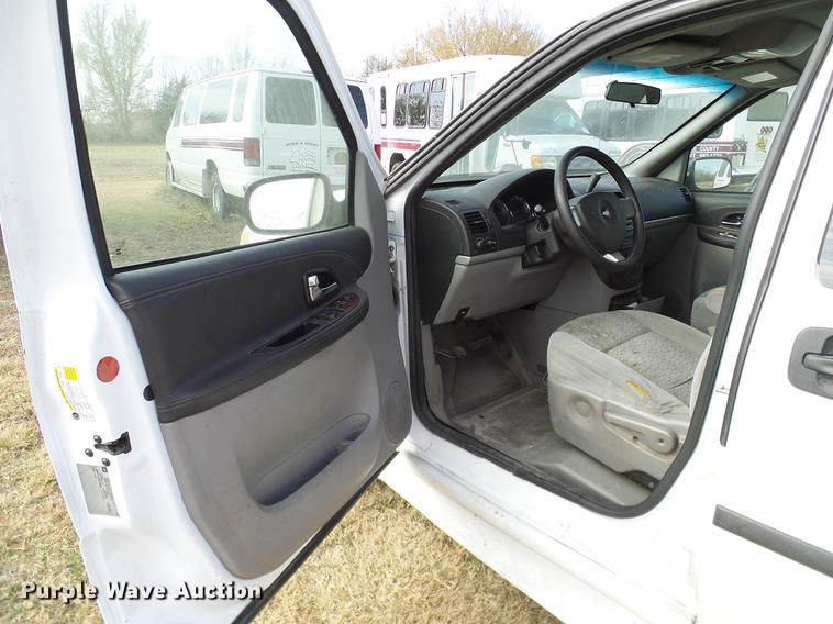 image for item DD1460 2007 Chevrolet Uplander van