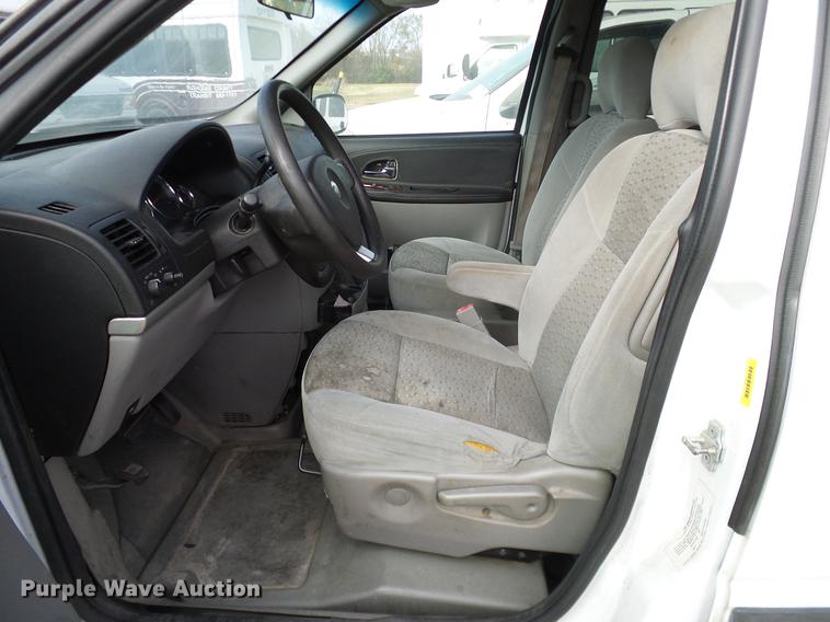 image for item DD1460 2007 Chevrolet Uplander van