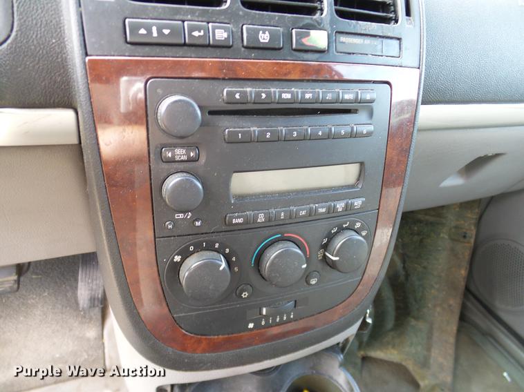 image for item DD1460 2007 Chevrolet Uplander van