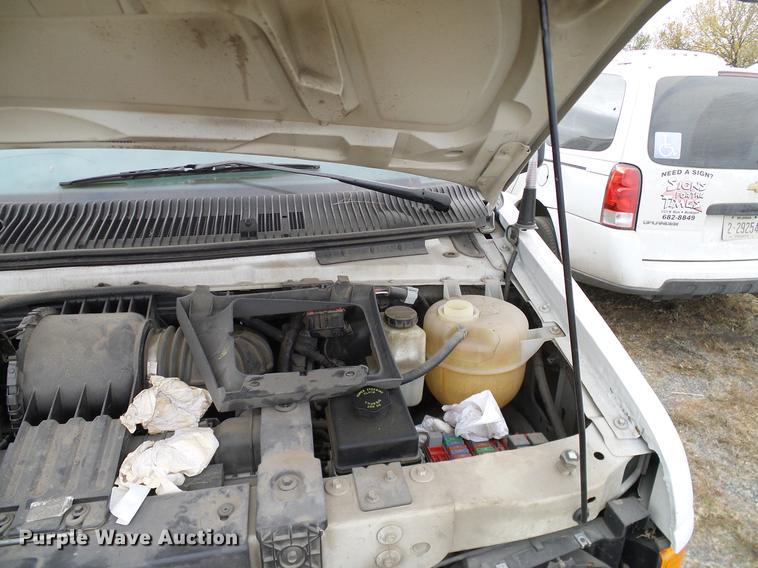 image for item DD1461 2006 Ford E350 XL van