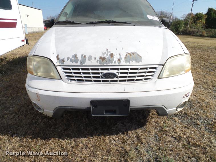 image for item DD1462 2003 Ford Windstar van