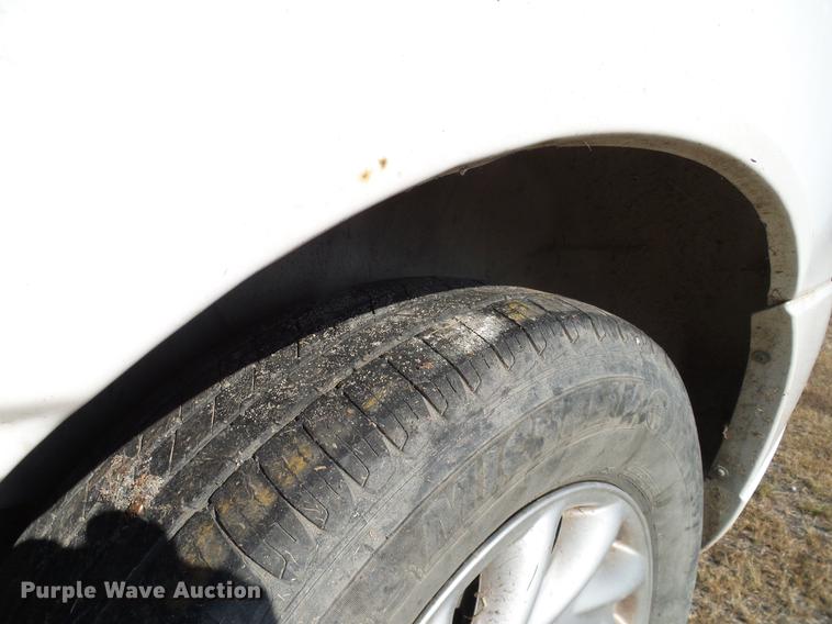 image for item DD1462 2003 Ford Windstar van