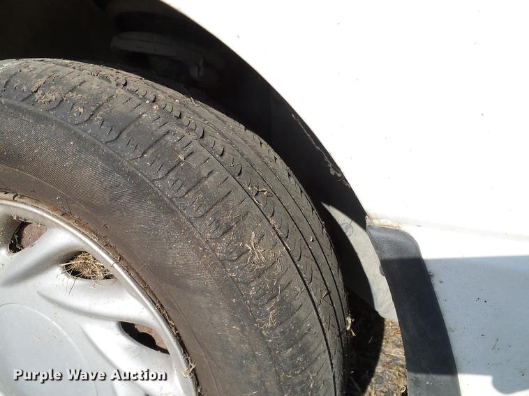 image for item DD1462 2003 Ford Windstar van