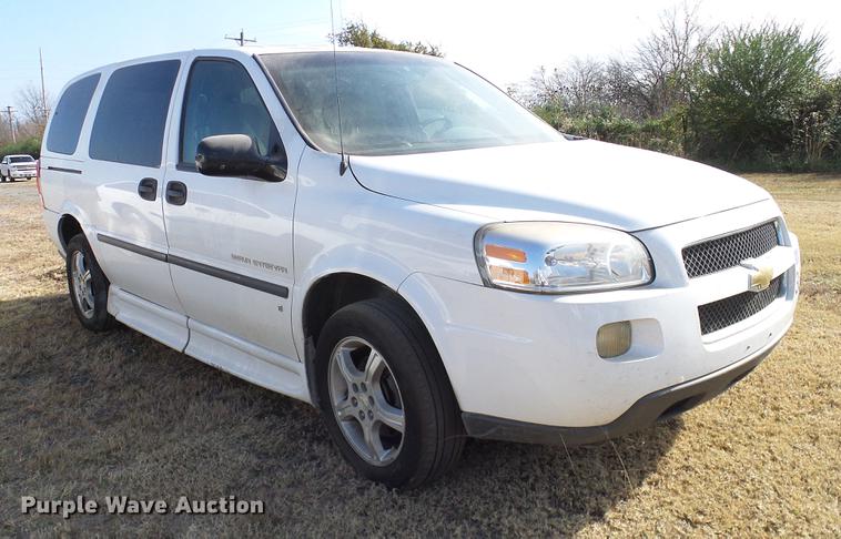 image for item DD1464 2007 Chevrolet Uplander van