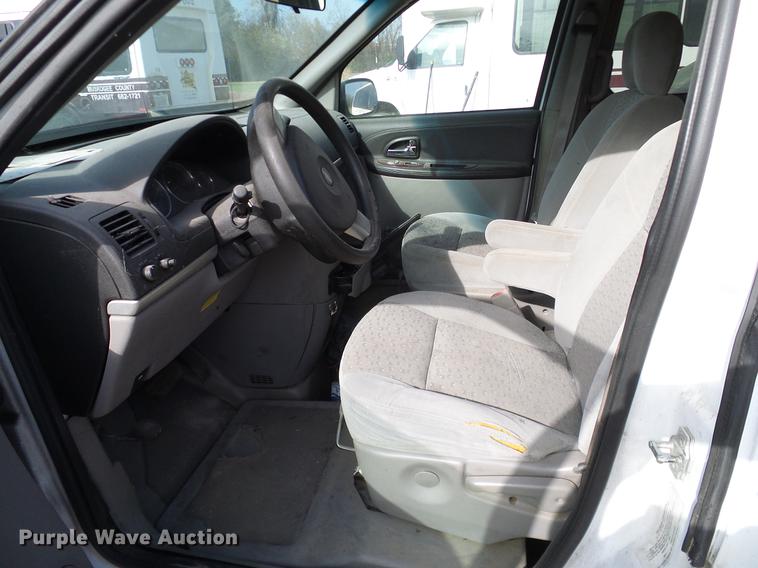 image for item DD1464 2007 Chevrolet Uplander van