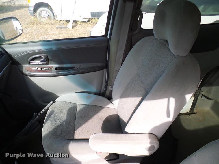 image for item DD1464 2007 Chevrolet Uplander van