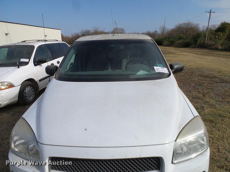 image for item DD1464 2007 Chevrolet Uplander van