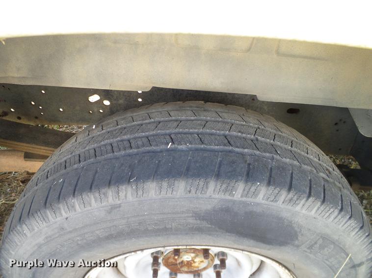 image for item DD1466 2005 Ford E350 XL van