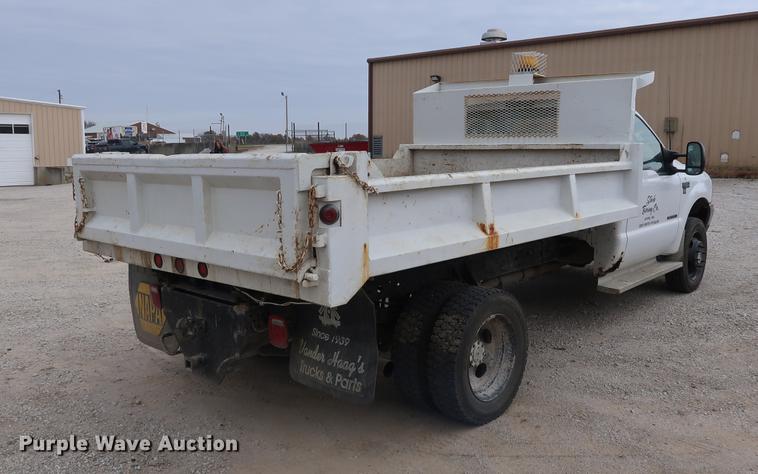 image for item DD9523 1999 Ford F550 dump truck