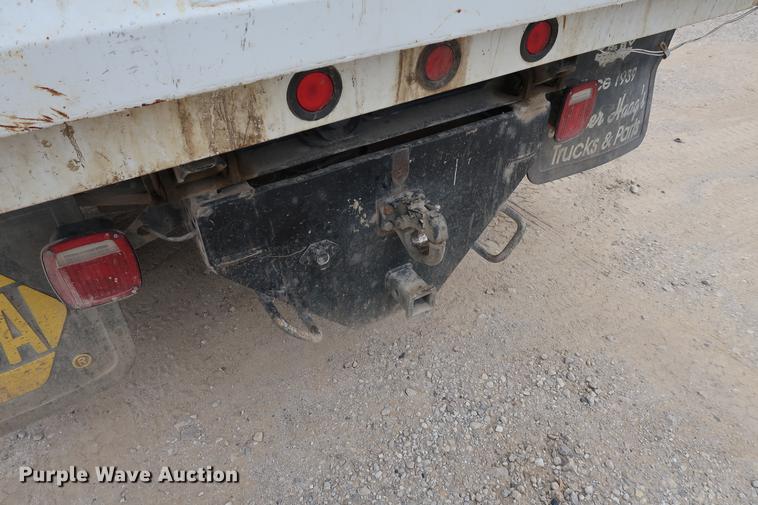 image for item DD9523 1999 Ford F550 dump truck