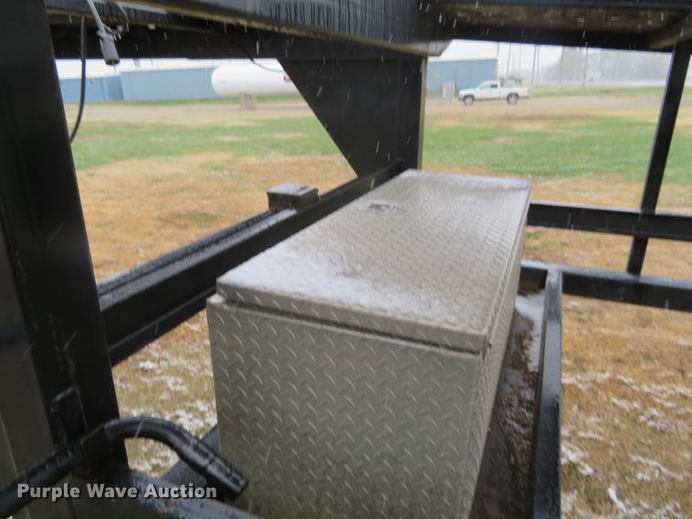 image for item DF9843 2003 Take 3 car carrier