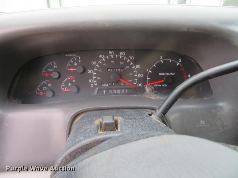 image for item DF9856 1999 Ford F550 Super Duty flatbed truck