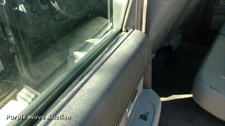 image for item DF9859 2011 Ford F150 XL SuperCrew pickup truck