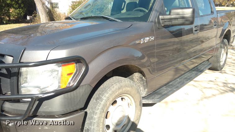 image for item DF9859 2011 Ford F150 XL SuperCrew pickup truck