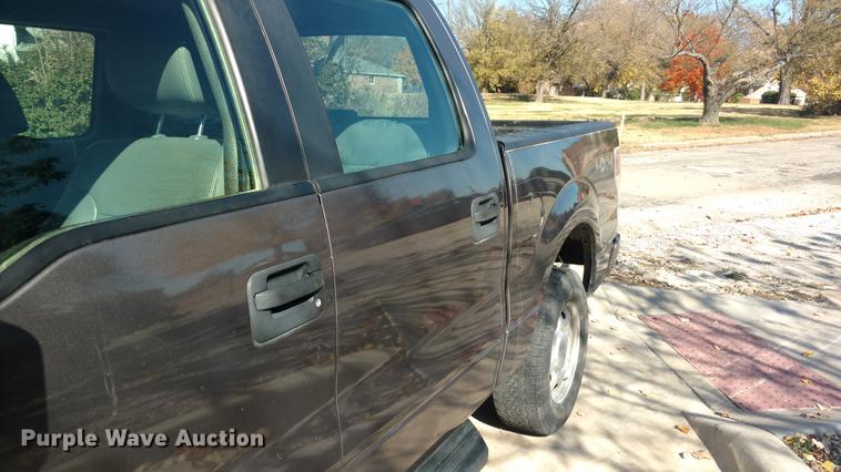 image for item DF9859 2011 Ford F150 XL SuperCrew pickup truck