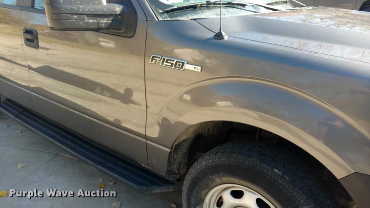 image for item DF9859 2011 Ford F150 XL SuperCrew pickup truck