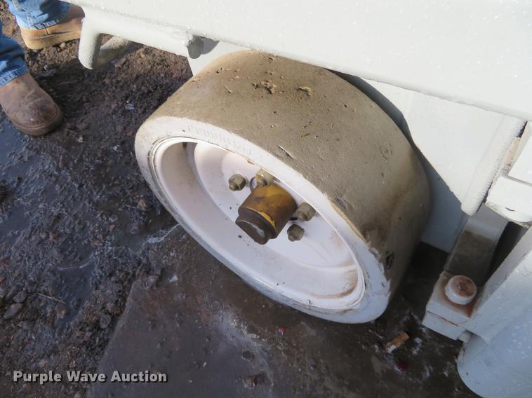 image for item DI9916 Grove SM3248E scissor lift