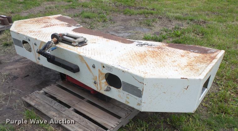 image for item DL9690 Truck bumper