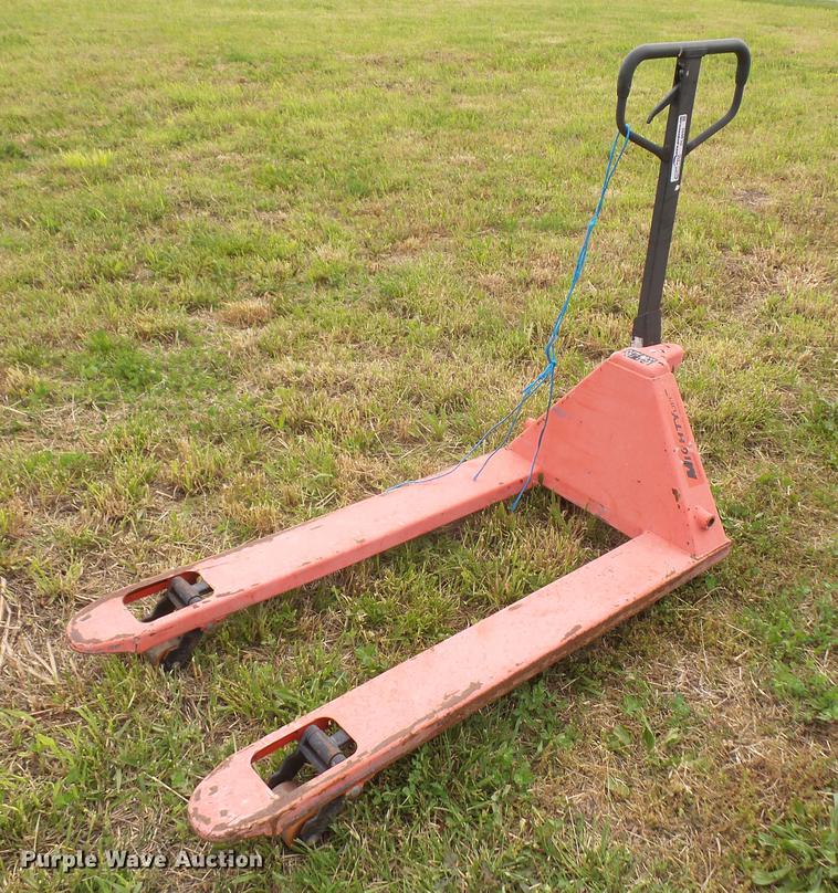 image for item DL9692 Mighty Lift pallet jack