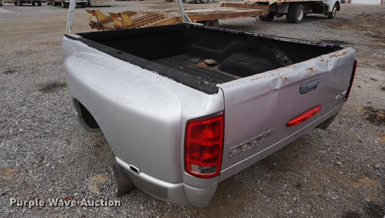 image for item DN9479 Dodge Ram 3500 pickup truck bed