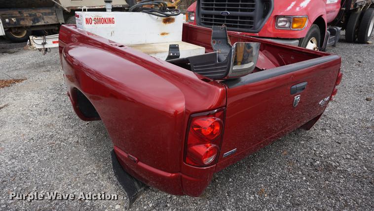 image for item DN9480 Dodge Ram 3500 pickup truck bed