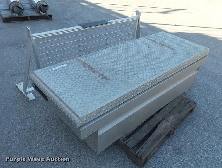 image for item DX9275 Automotive accessories