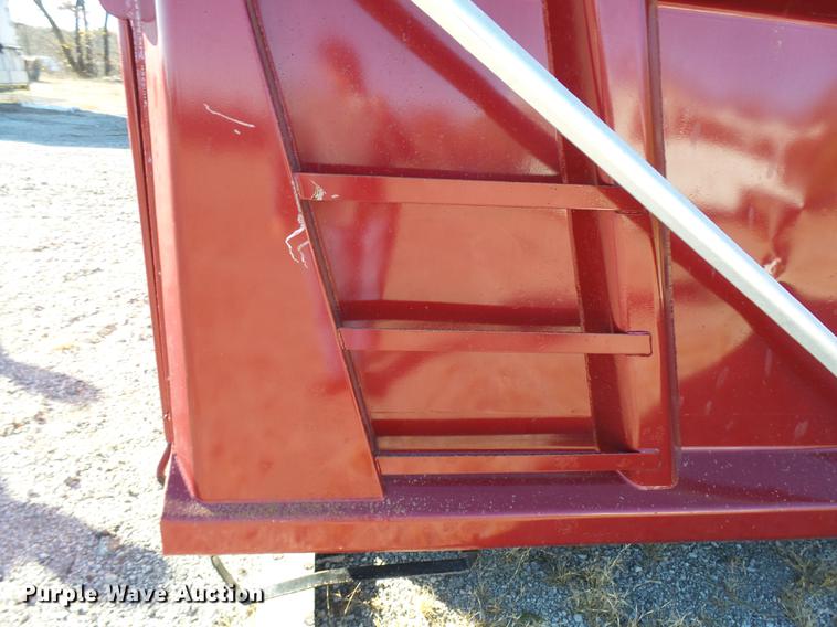 image for item DX9279 2003 Heil dump bed