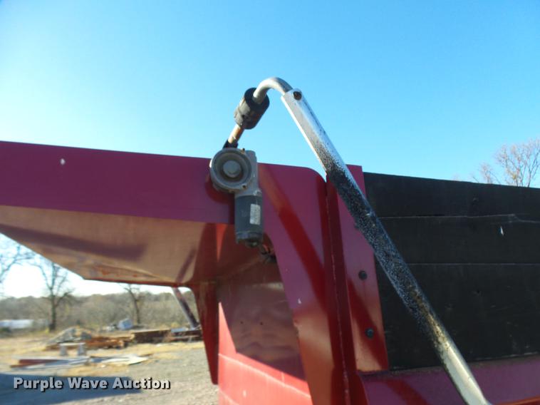 image for item DX9279 2003 Heil dump bed