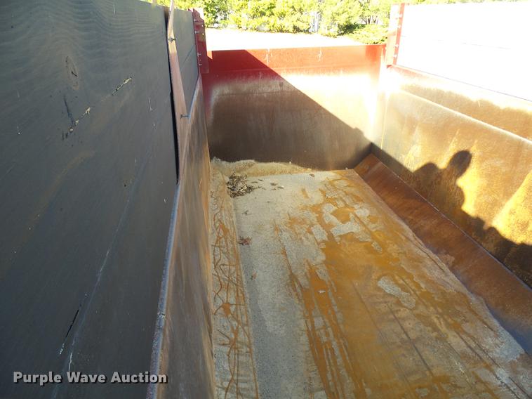 image for item DX9279 2003 Heil dump bed