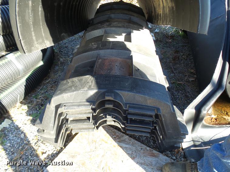 image for item DX9280 Plastic pipe and fittings