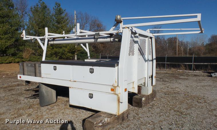 image for item DX9281 2006 Harbor truck body/Knapheide utility bed