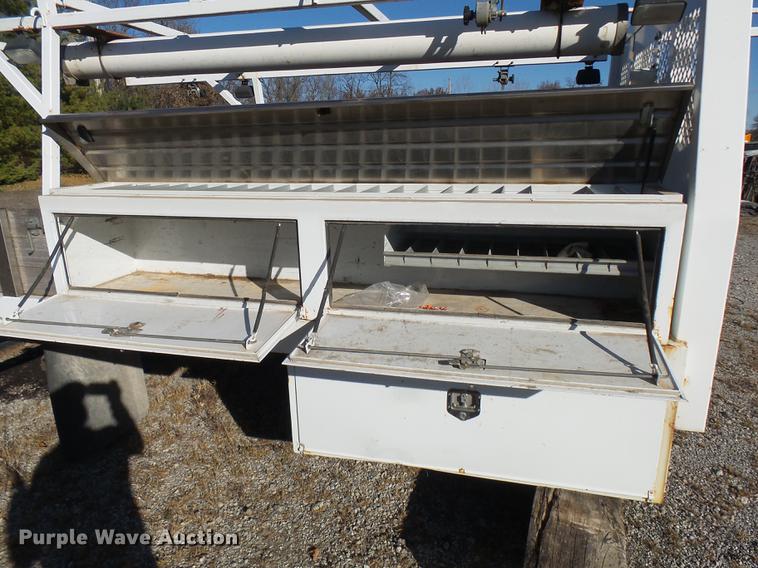image for item DX9281 2006 Harbor truck body/Knapheide utility bed