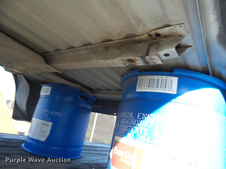 image for item DX9282 2002 Ford F250 pickup truck bed