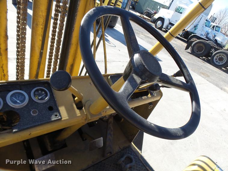 image for item DX9297 Caterpillar V60B forklift