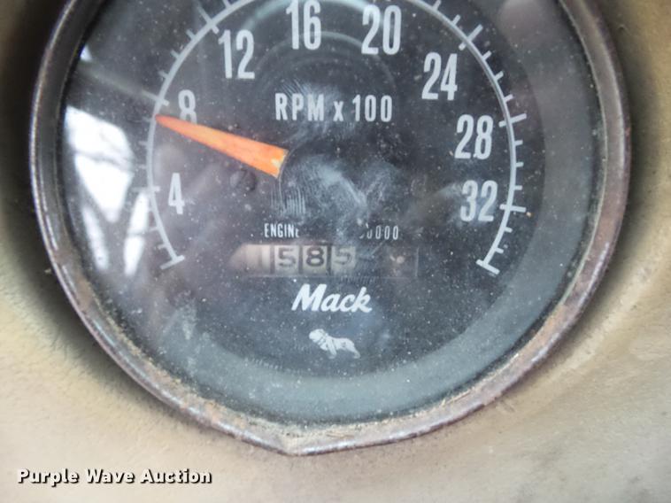 image for item DZ9029 1978 Mack truck with Hawk loader