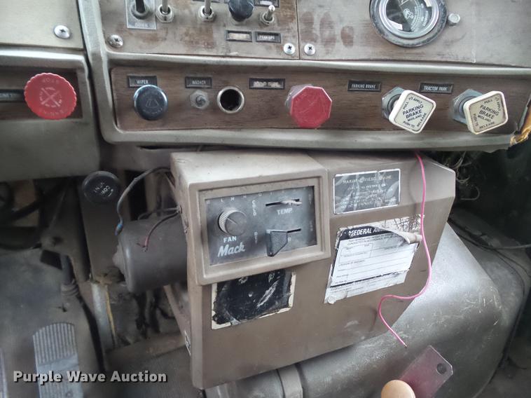 image for item DZ9029 1978 Mack truck with Hawk loader