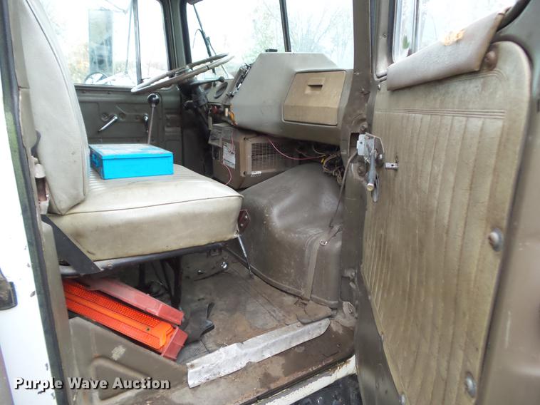 image for item DZ9029 1978 Mack truck with Hawk loader