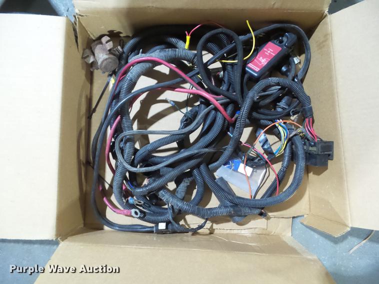 image for item DZ9120 Hinniker 8' snow plow